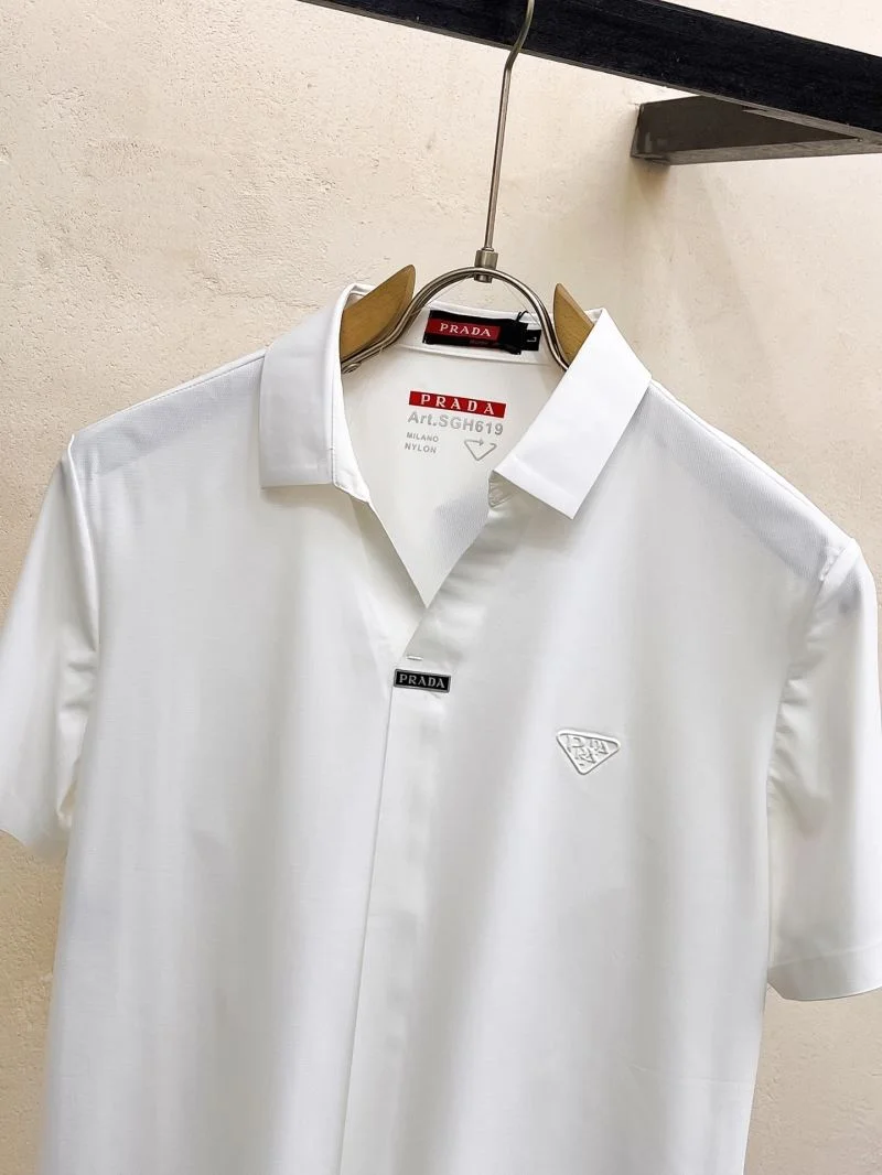Prada T-Shirts Refined 168537
