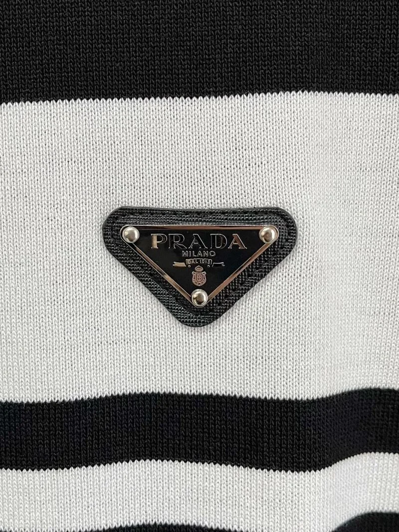 Affordable Prada T-Shirts 168519
