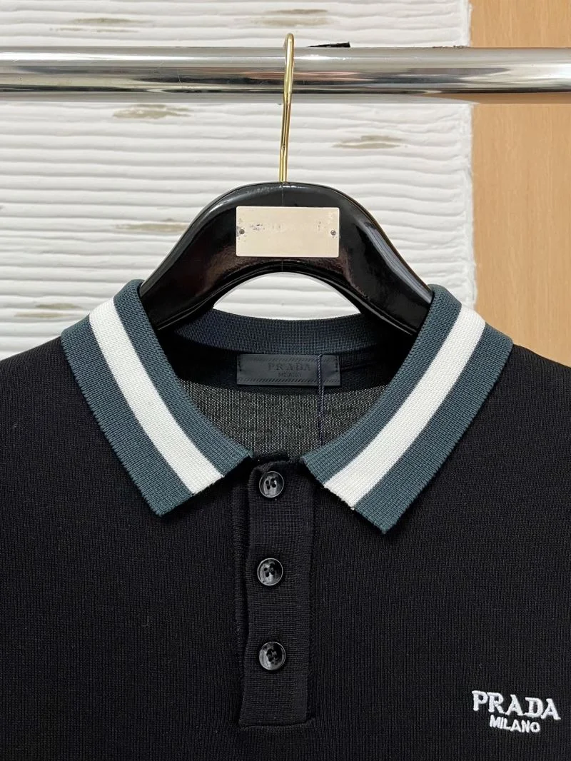 Effortless Prada T-Shirts 168517