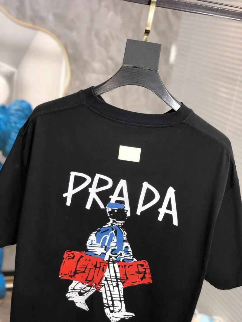 Prada T-Shirts Chic 168513