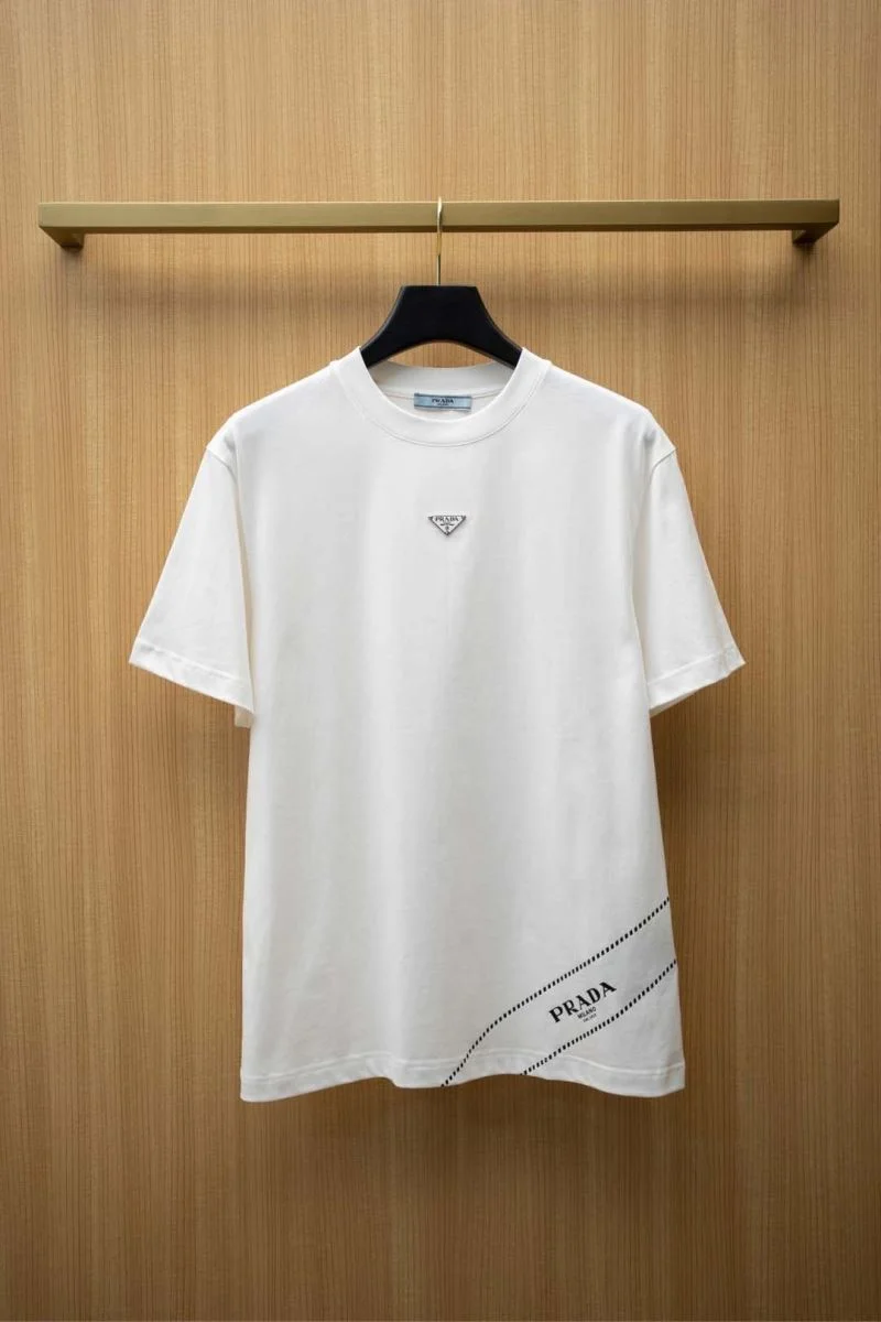Prada T-Shirts Chic 168495