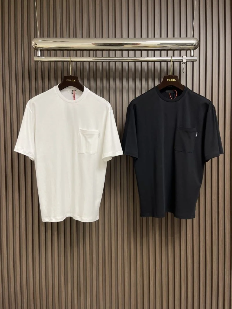 Prada T-Shirts ModernLook 168492