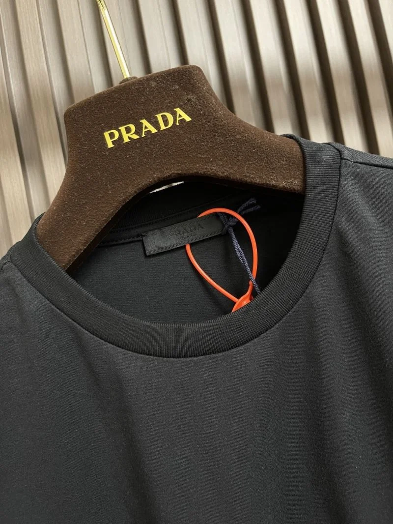 Prada T-Shirts ModernLook 168492