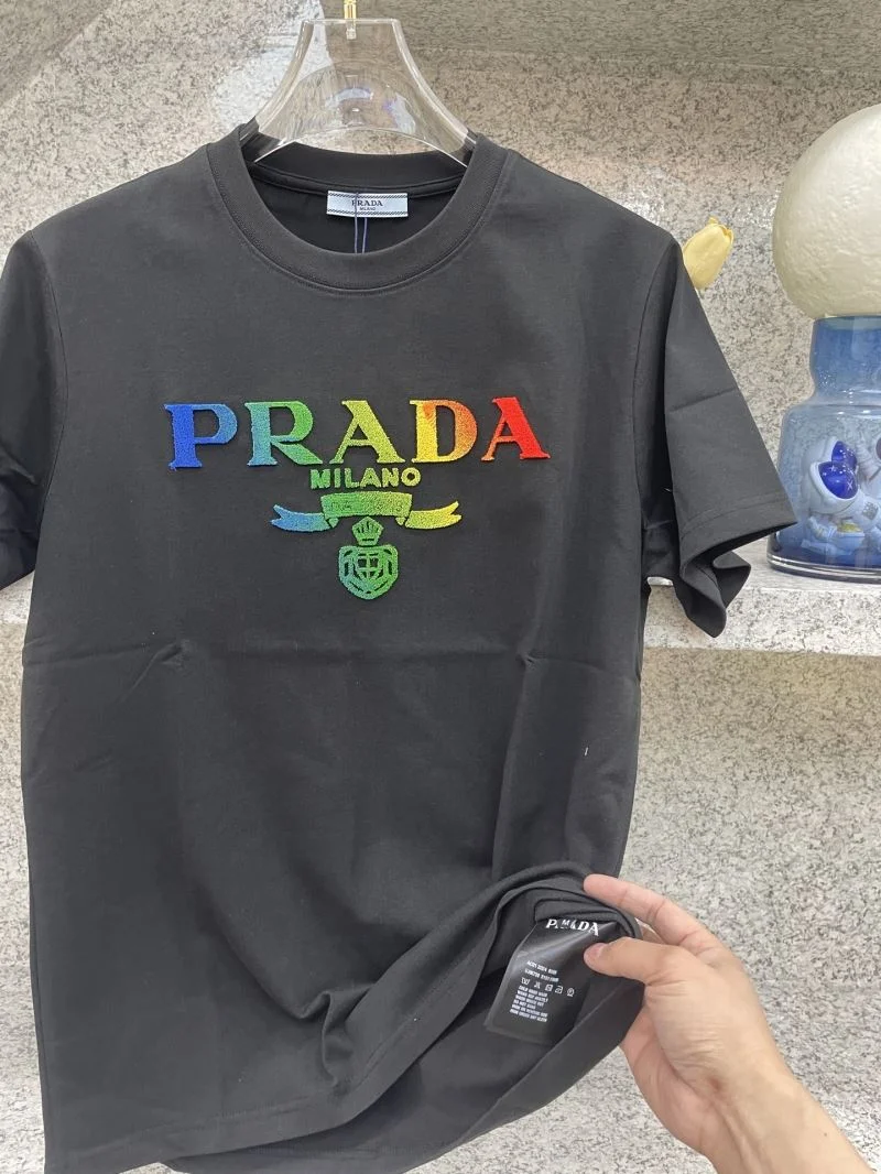 Prada T-Shirts WellDesigned 168482