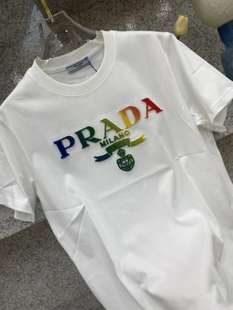 Prada T-Shirts WellDesigned 168482