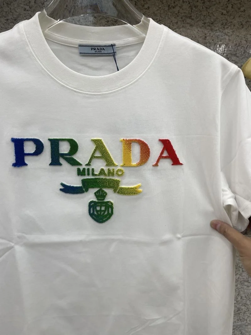 Prada T-Shirts WellDesigned 168482