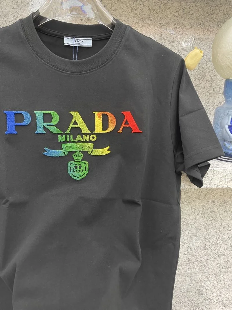 Prada T-Shirts WellDesigned 168482
