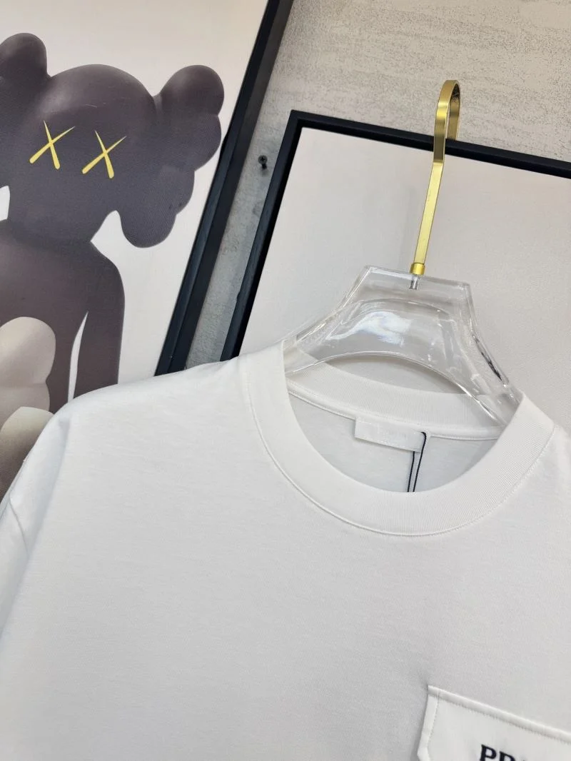 Soft Prada T-Shirts 168474