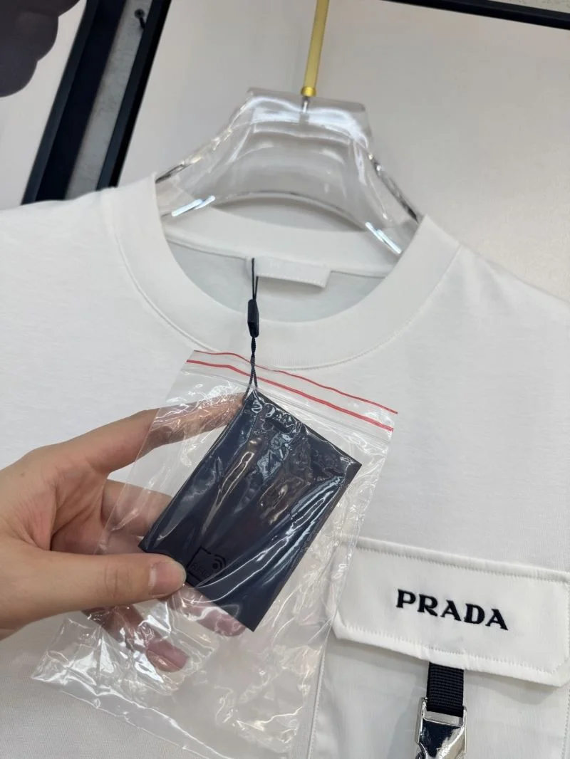 Soft Prada T-Shirts 168474