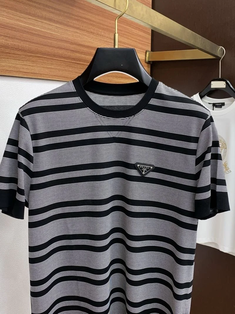 Prada T-Shirts Flexible 168469