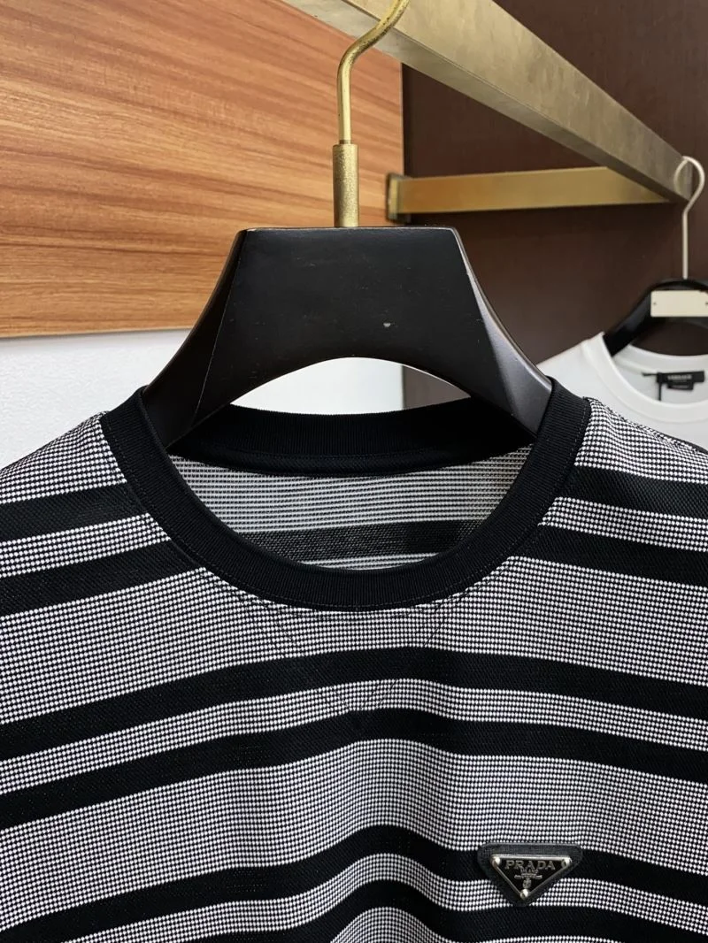 Prada T-Shirts Flexible 168469