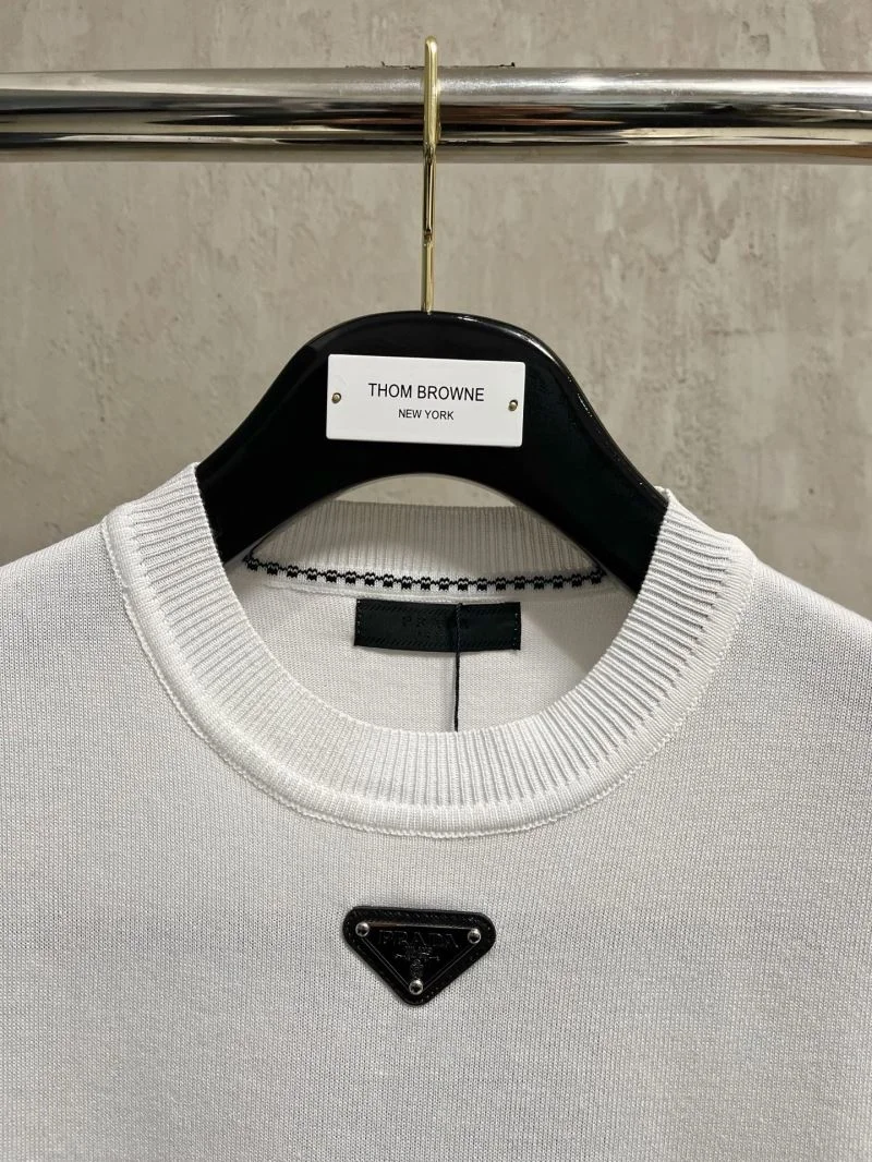 Prada T-Shirts Chic 168464