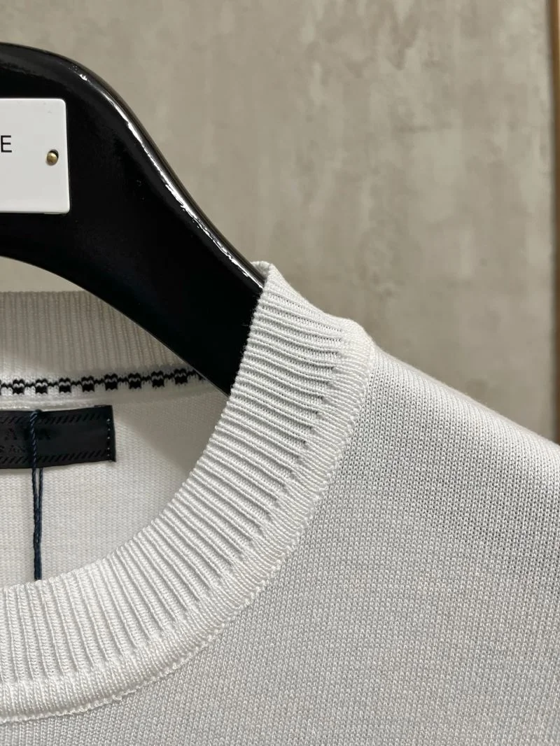 Prada T-Shirts Chic 168464