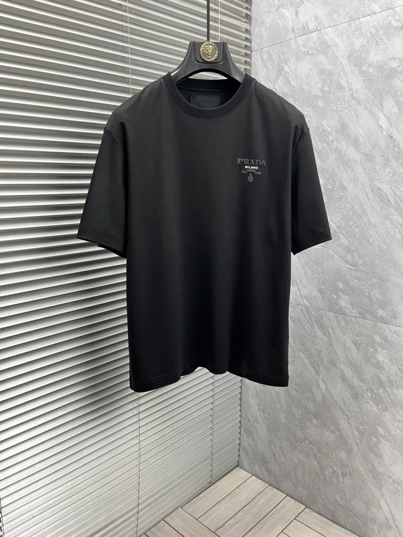 Breathable Prada T-Shirts 168459