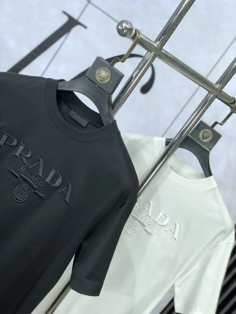 Packable Prada T-Shirts 168454