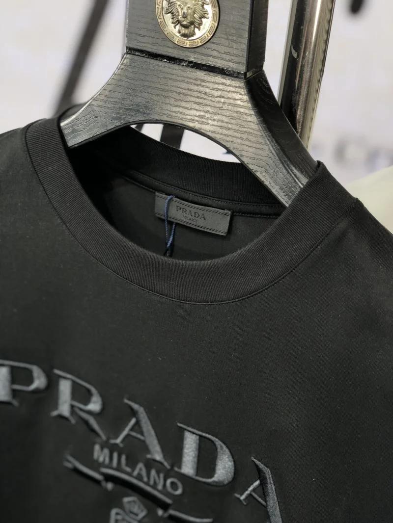 Packable Prada T-Shirts 168454