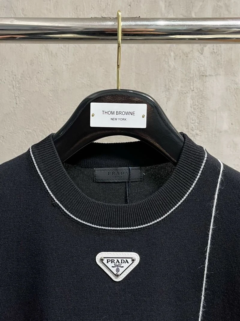 SunProtective Prada T-Shirts 168452