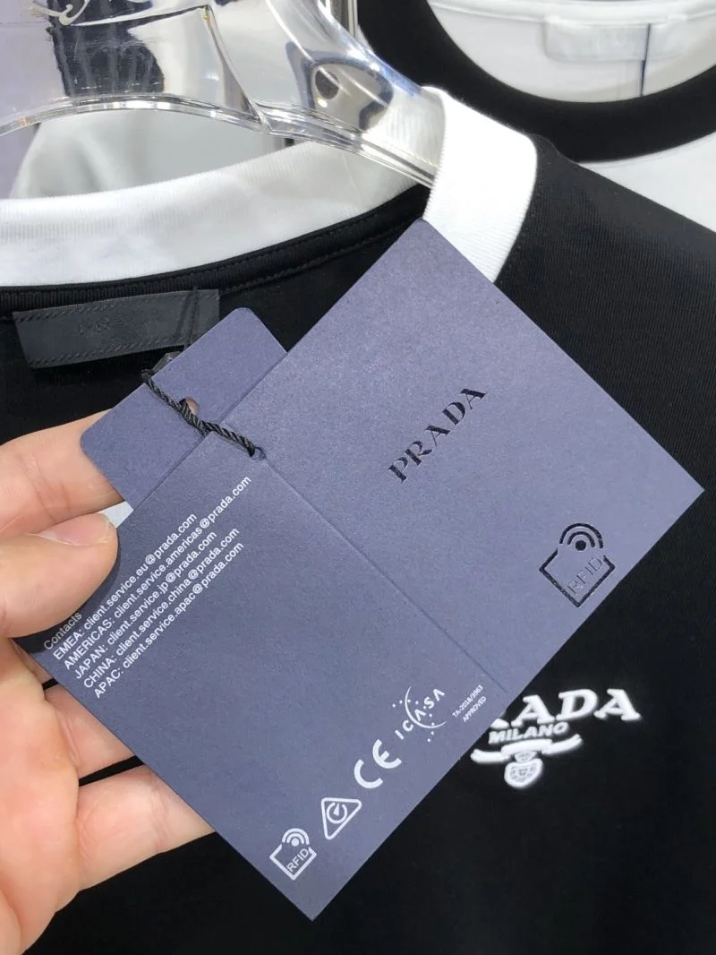 FashionForward Prada T-Shirts 168455
