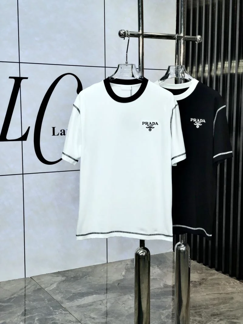 WellDesigned Prada T-Shirts 168451