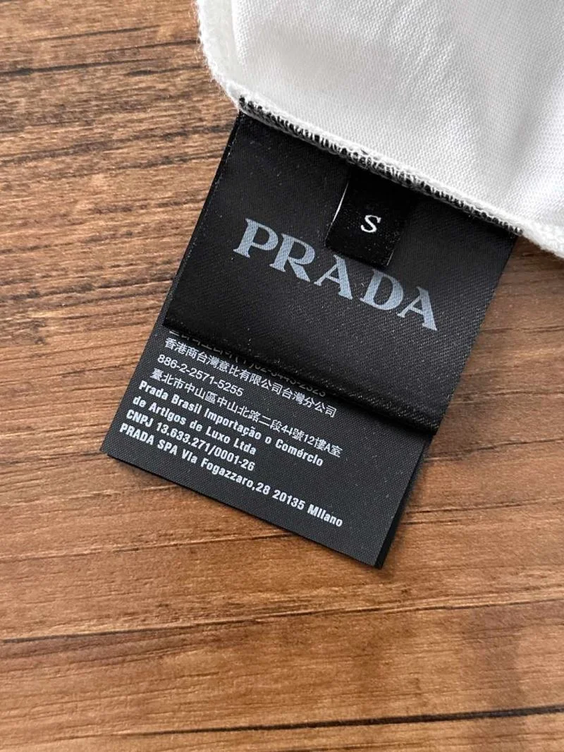 Stretchable Prada T-Shirts 168496