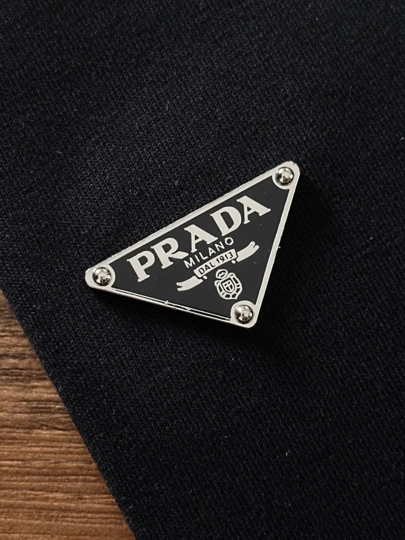 Prada T-Shirts ZipUp 168426