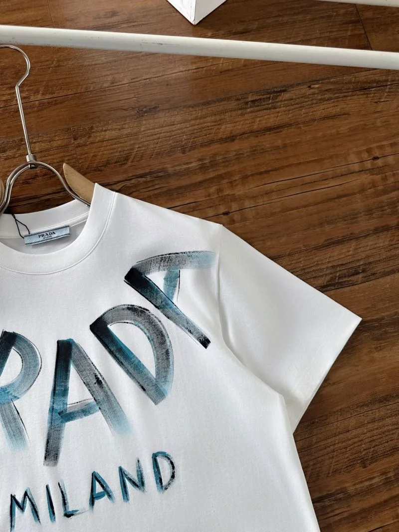 Prada T-Shirts Bold 168471