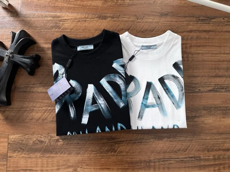 Prada T-Shirts Seasonal 168429