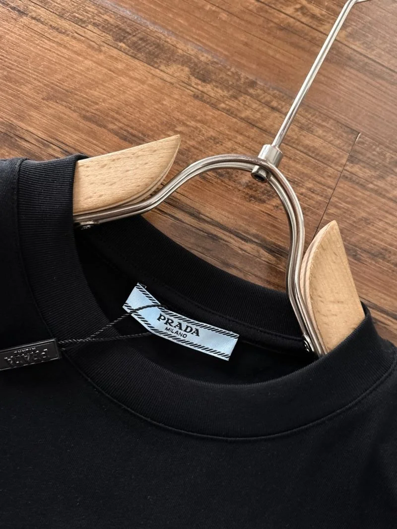 Prada T-Shirts Seasonal 168429