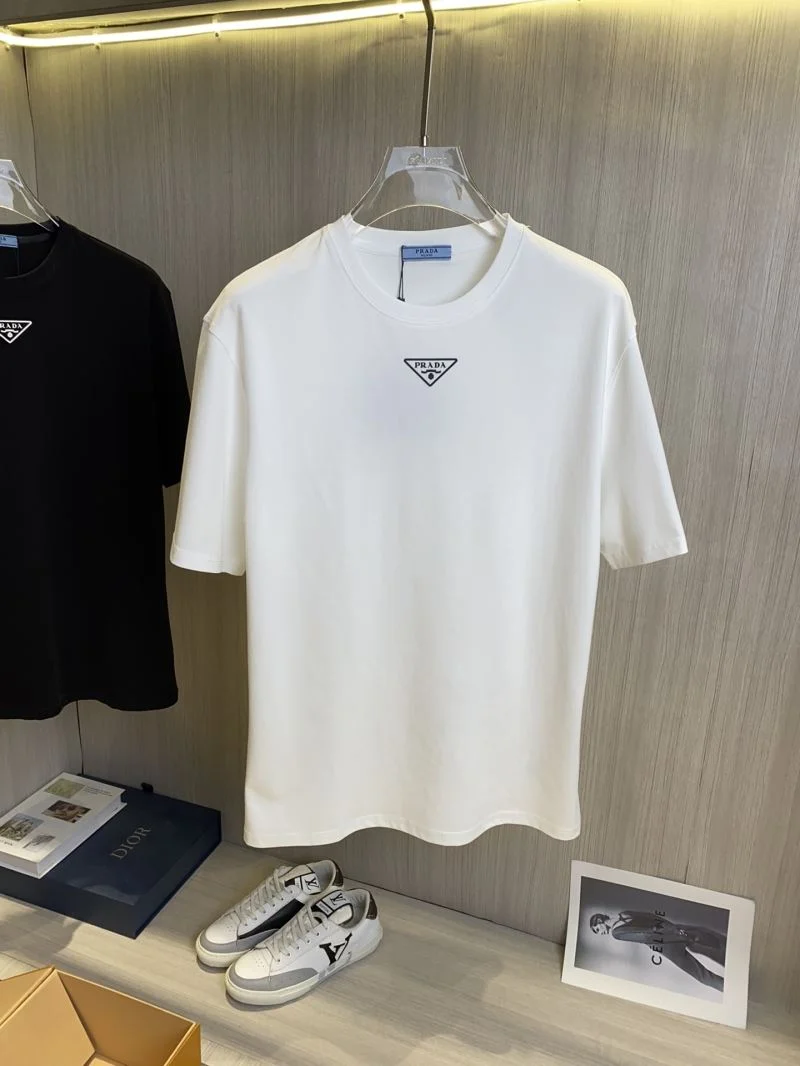 Flexible Prada T-Shirts 168424