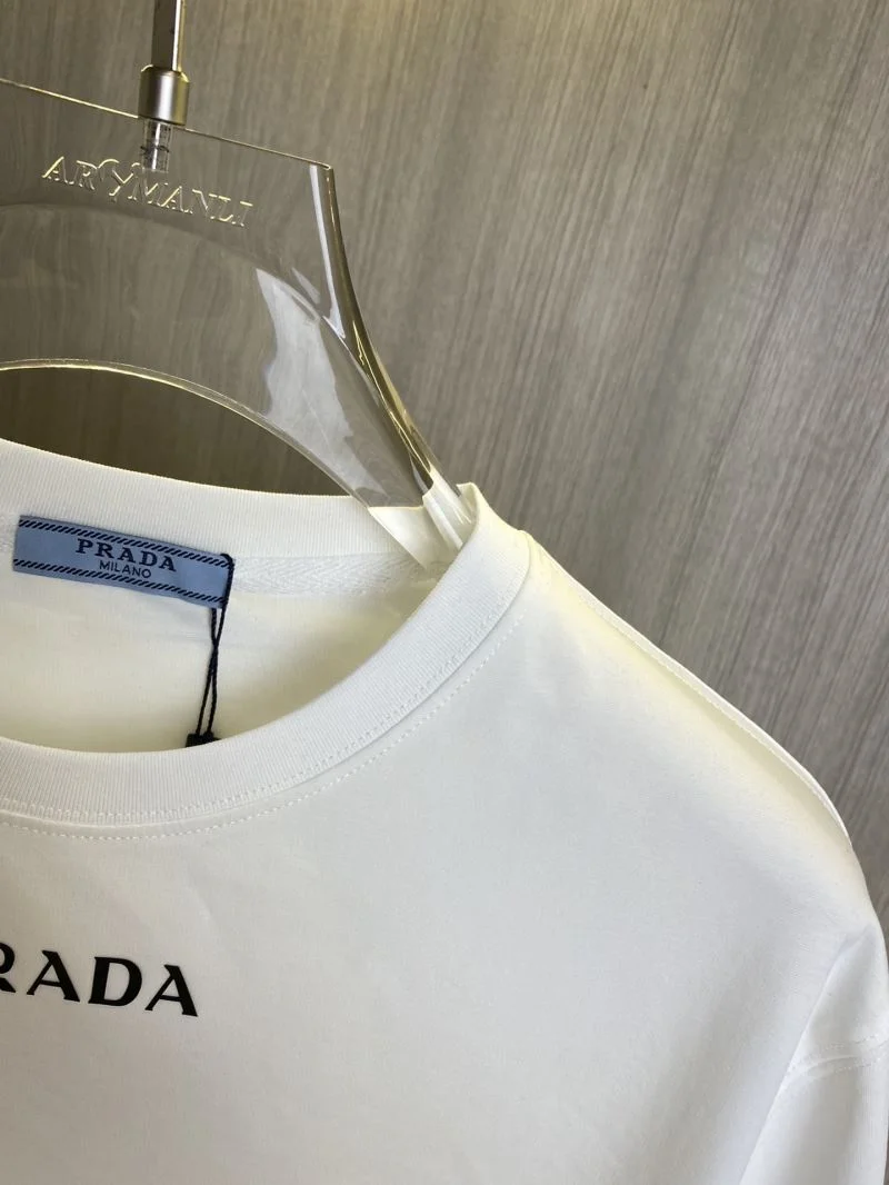 Affordable Prada T-Shirts 168422