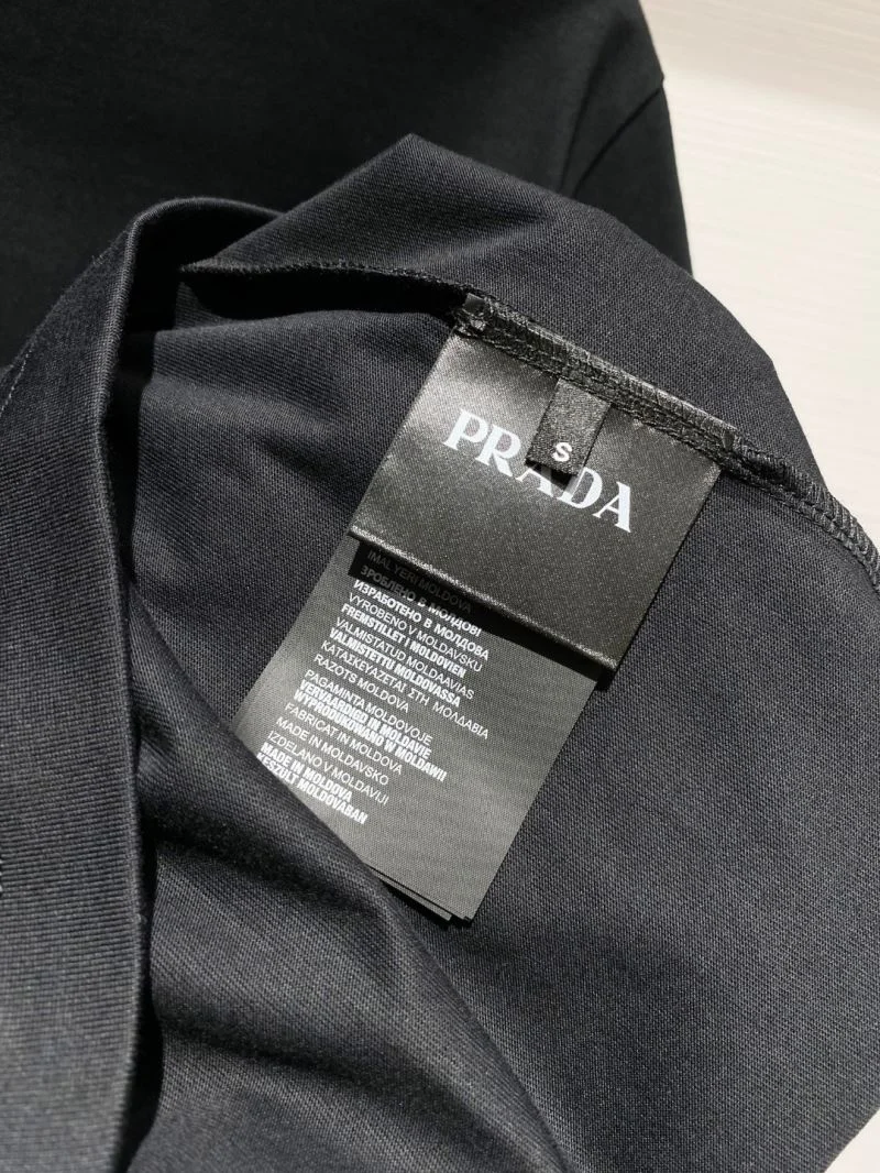 Prada T-Shirts Sophisticated 168416