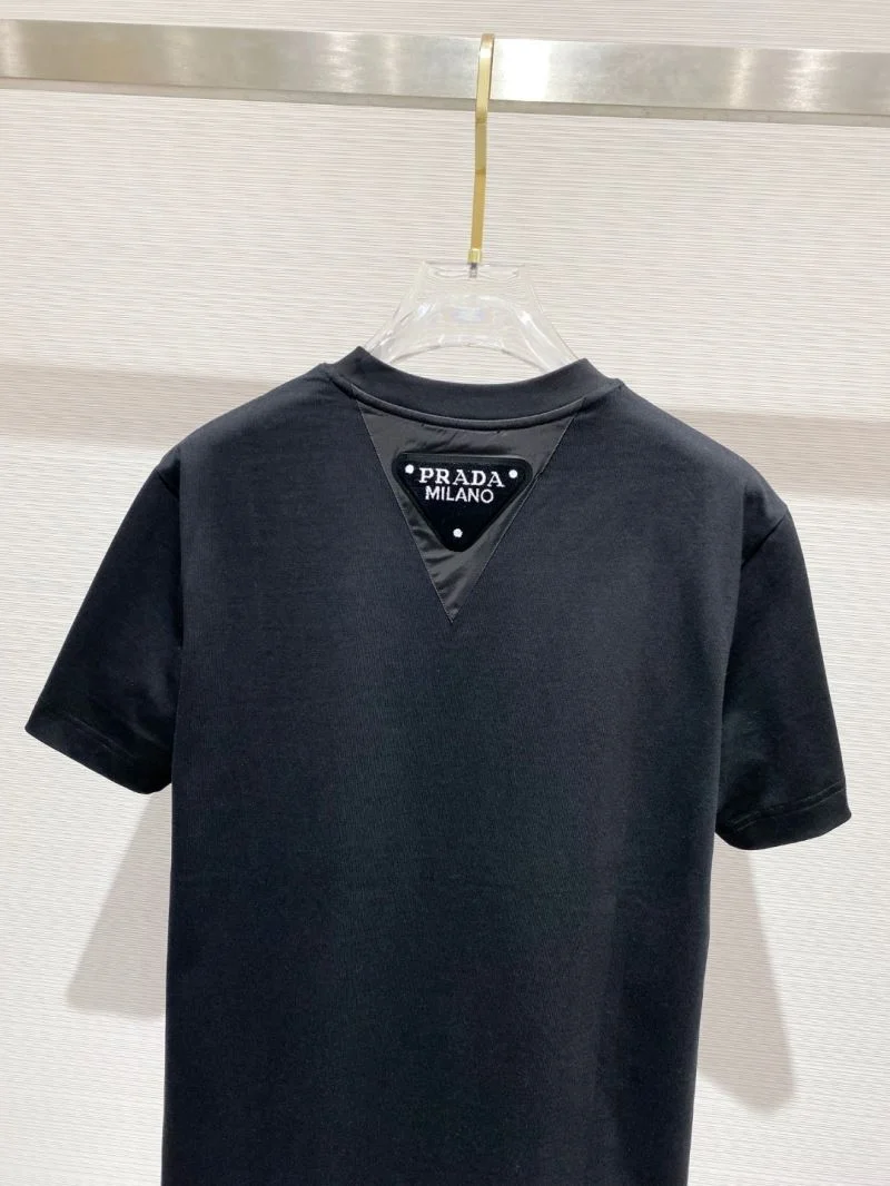 Prada T-Shirts Sophisticated 168416