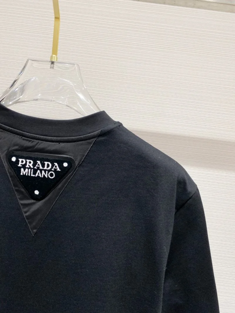 Prada T-Shirts Sophisticated 168416