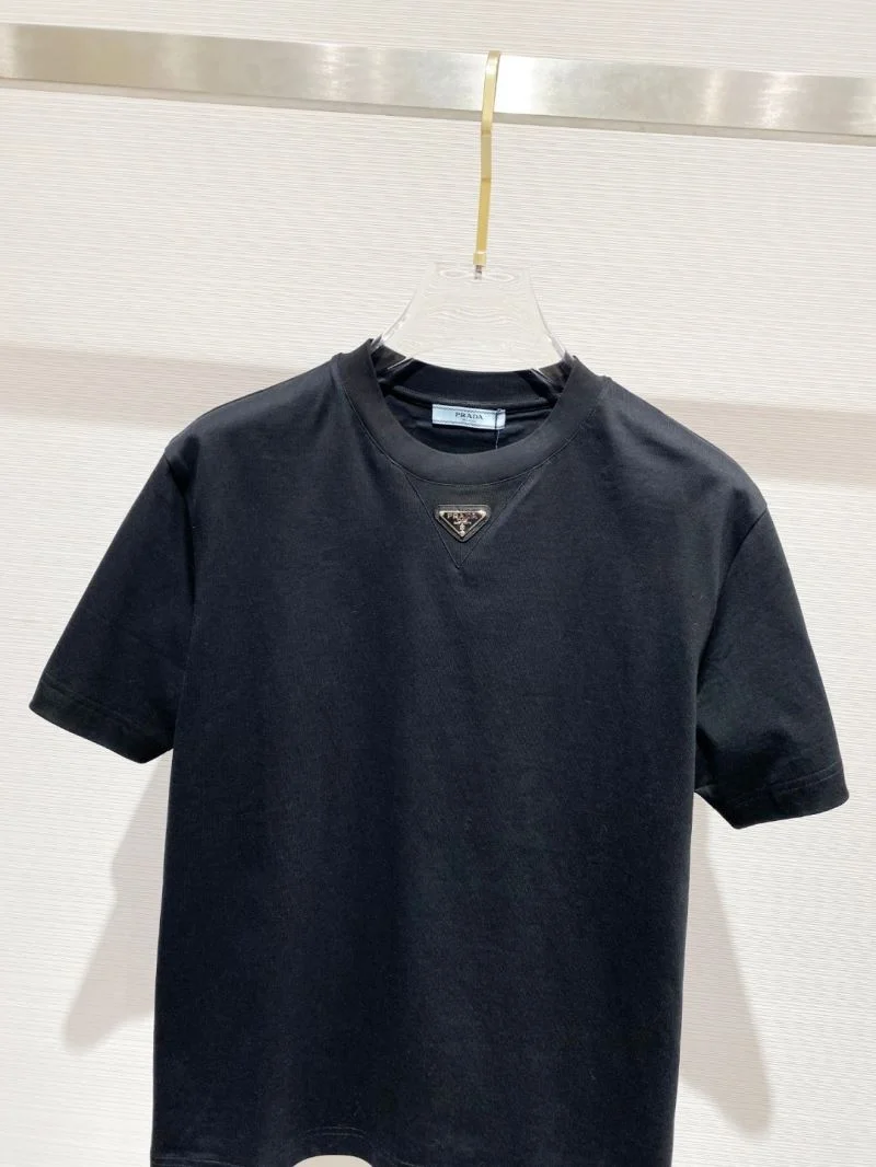 Prada T-Shirts Sophisticated 168416