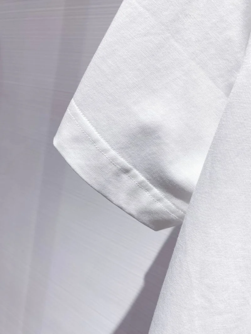 Breathable Prada T-Shirts 168415