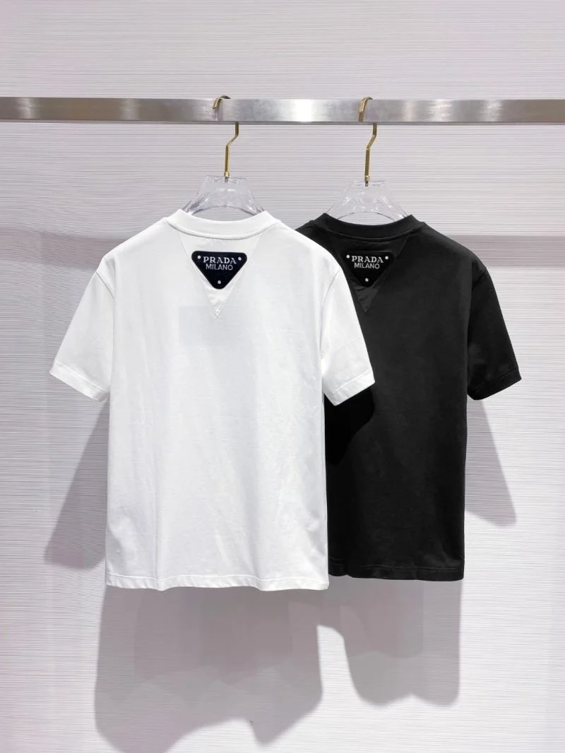 Breathable Prada T-Shirts 168415