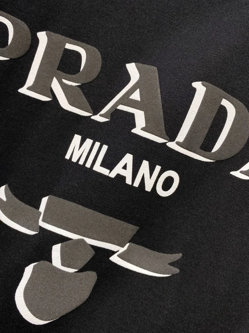 Prada T-Shirts Lightweight 168414