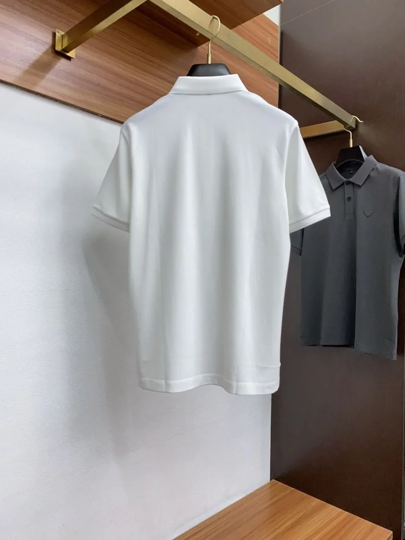Prada T-Shirts Breathable 168408