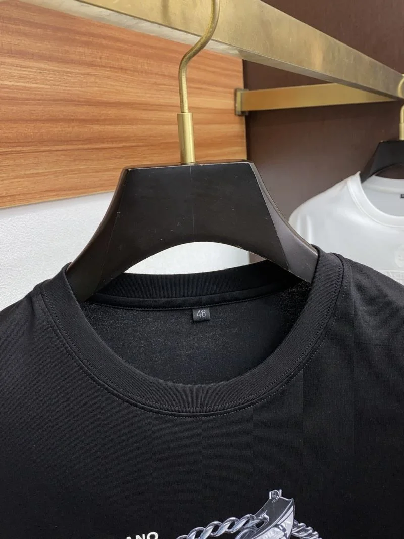 Prada T-Shirts Comfortable 168407