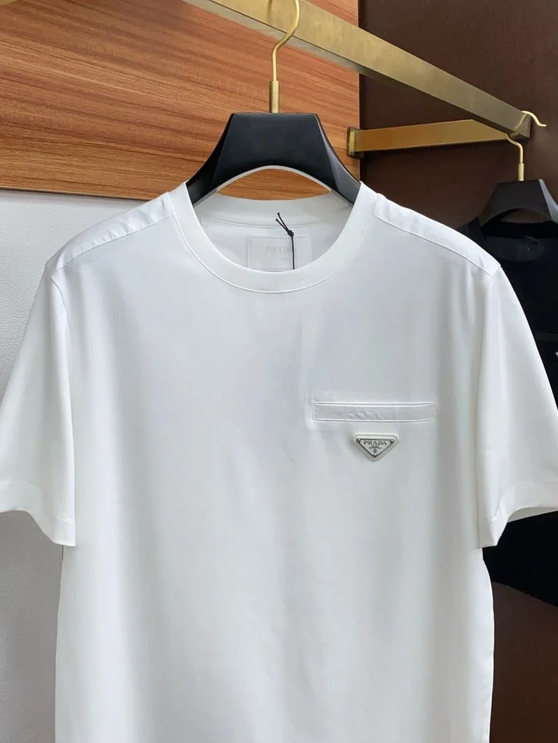 RelaxedFit Prada T-Shirts 168397
