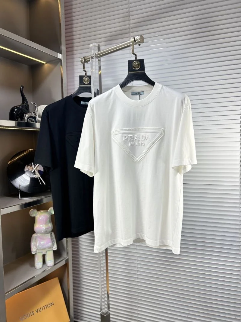 Prada T-Shirts HighQuality 168386