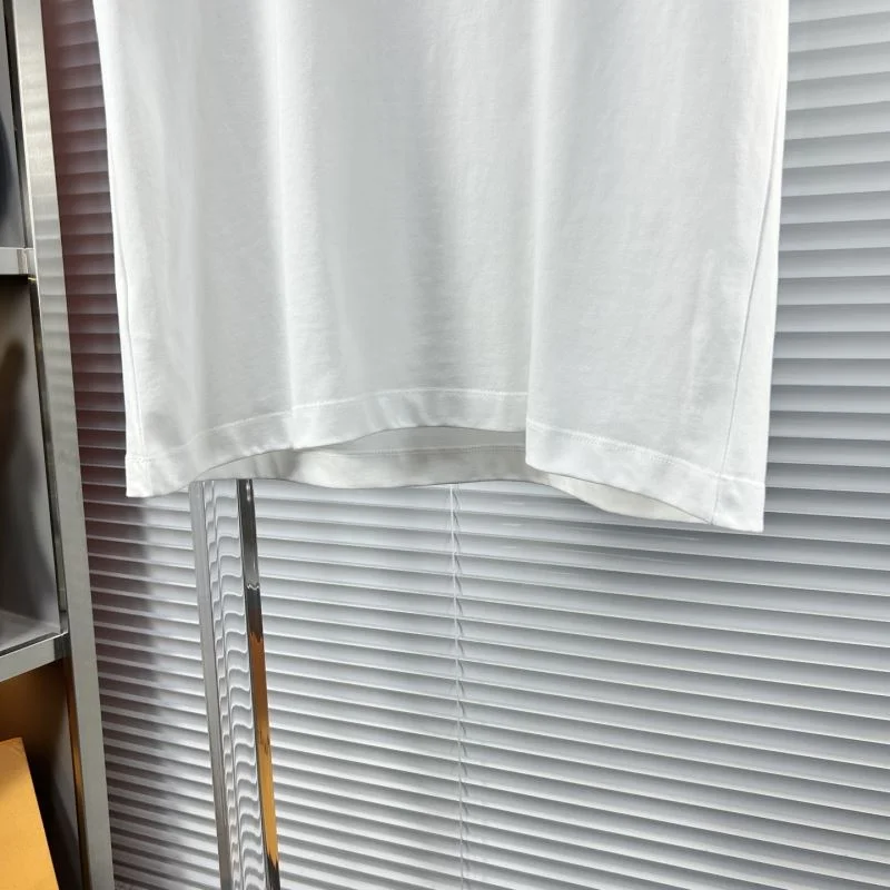 SunProtective Prada T-Shirts 168394