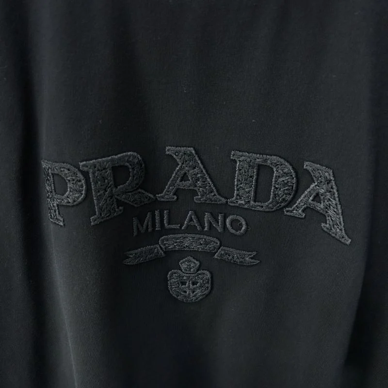 Prada T-Shirts GoAnywhere 168402
