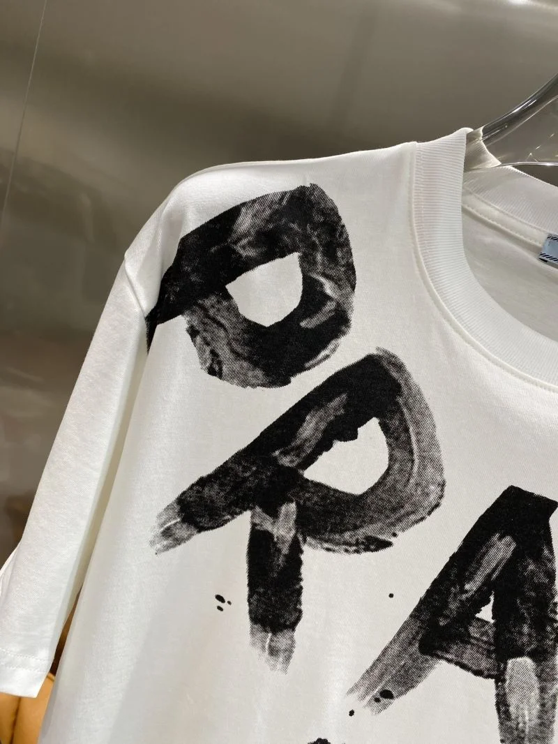 Prada T-Shirts Sophisticated 168398