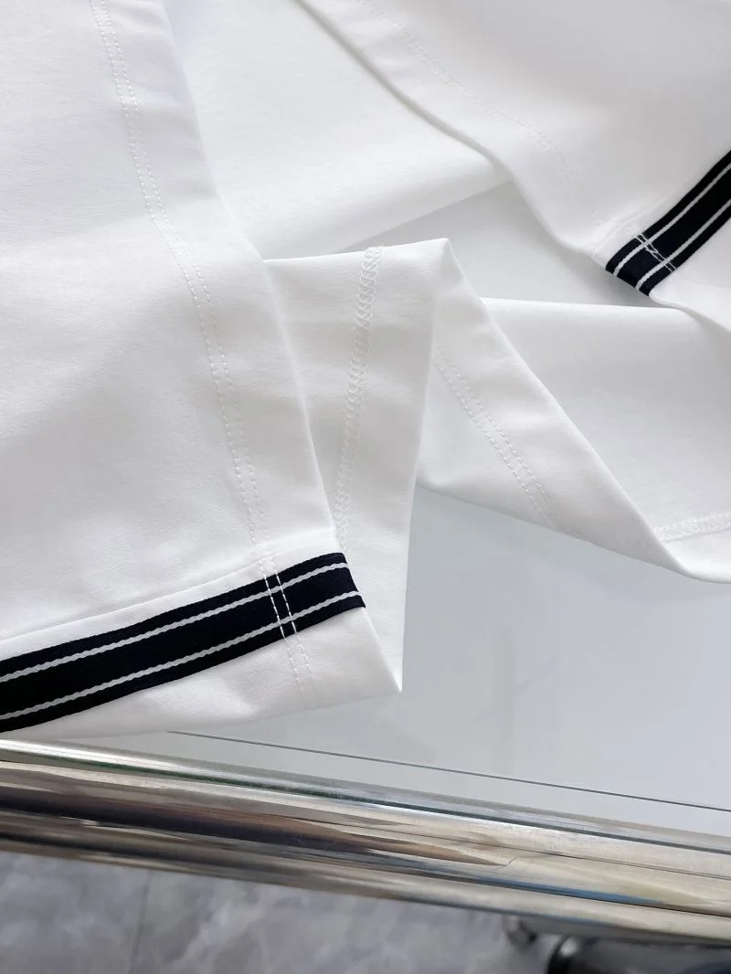 Prada T-Shirts Lightweight 168405