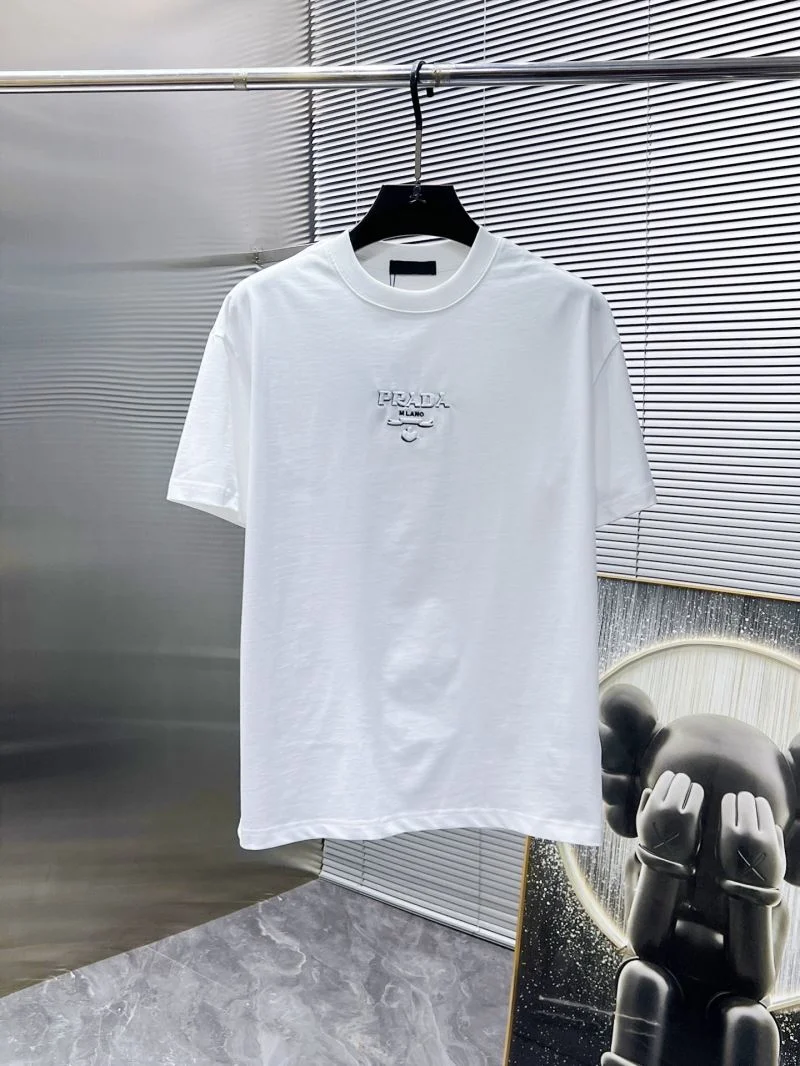 Flexible Prada T-Shirts 168404