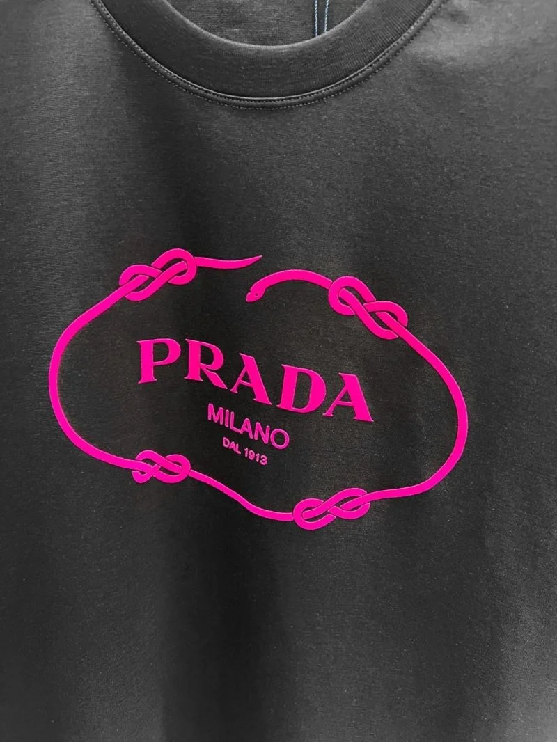 SmartChoice Prada T-Shirts 168384