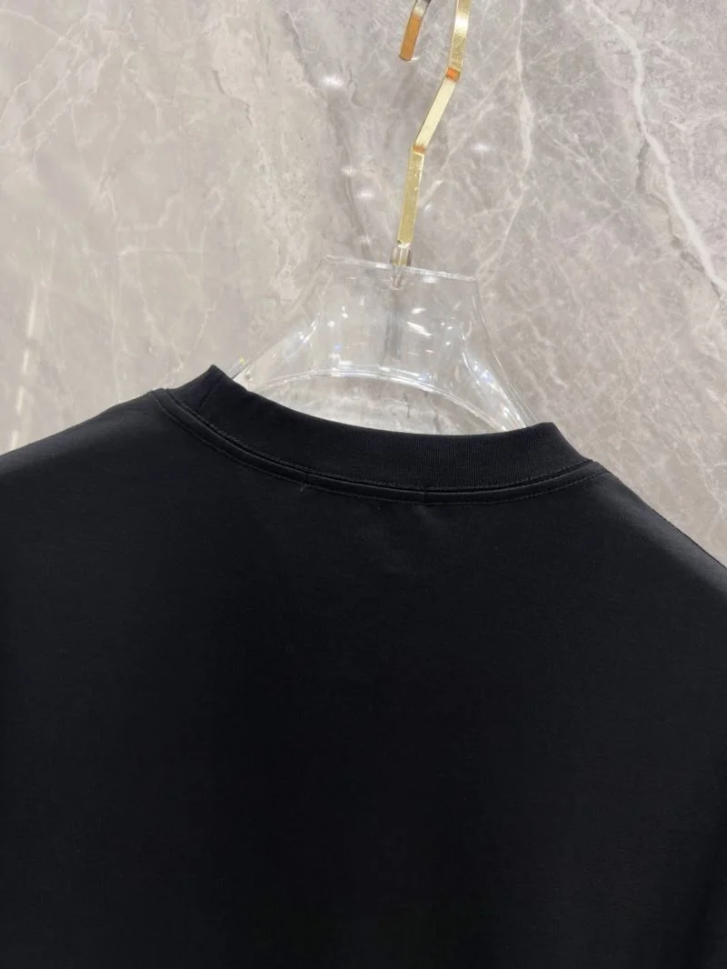 SmartChoice Prada T-Shirts 168384