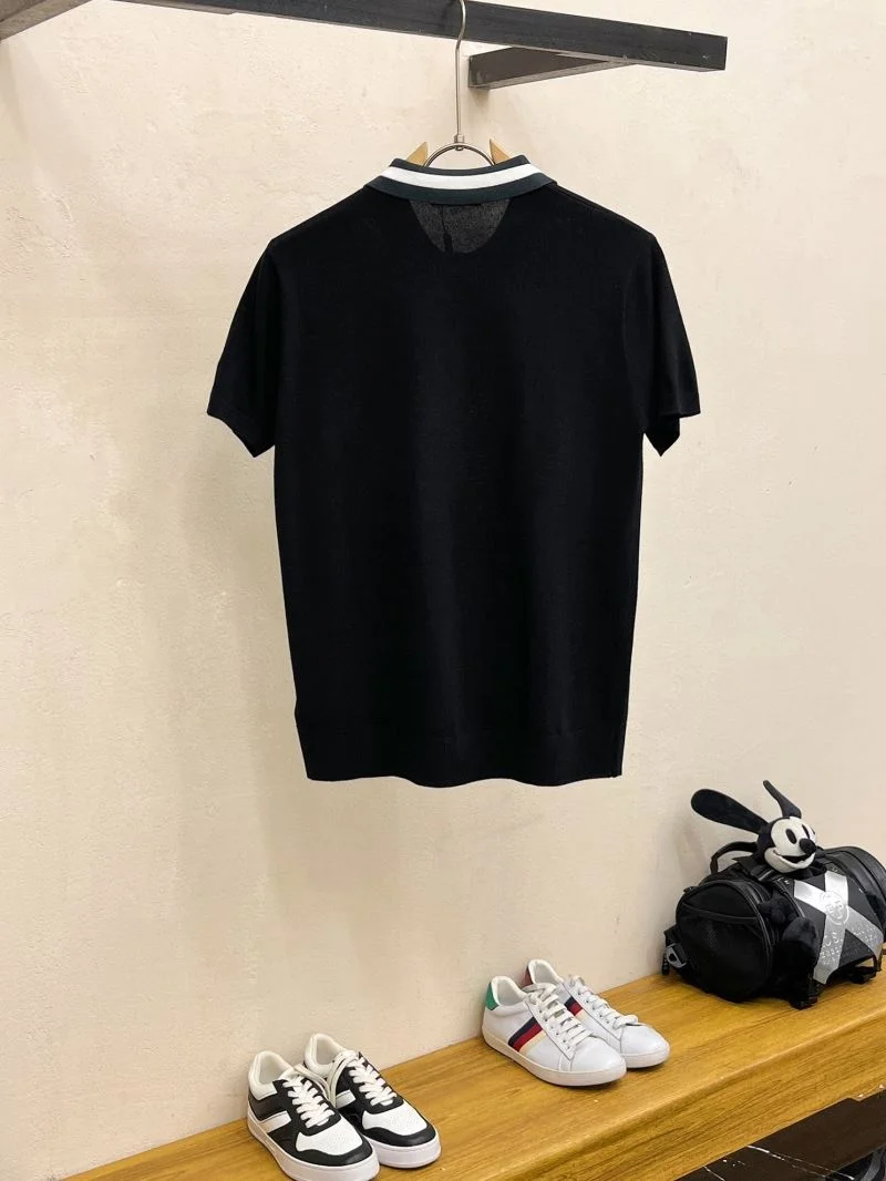 Unique Prada T-Shirts 168377