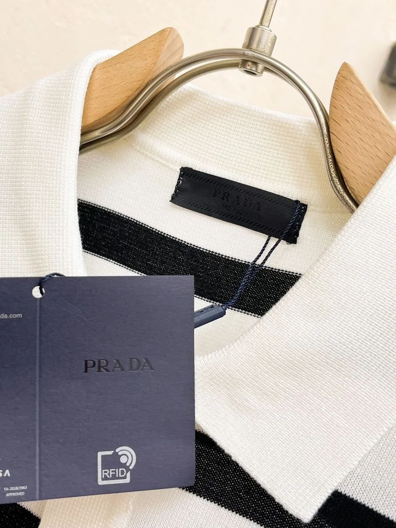 Prada T-Shirts Thermal 168374